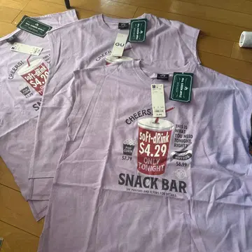 미세스 GU 콜라보 T셔츠