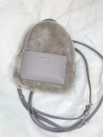 케이트 스페이드 3way 퍼 백 그레이