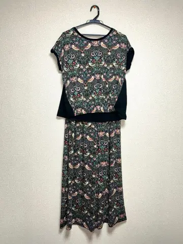 펠리시모 윌리엄 모리스 딸기 도둑 팬츠 셋업