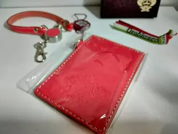 Orobianco 오로비안코 릴 달린 패스 케이스 빨간색