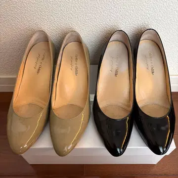 에나멜 하이힐 펌프스 (베이지 블랙)