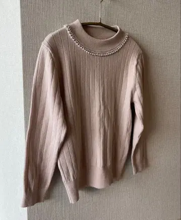 [새상품급] 레스 빠세 파스텔 핑크 벚꽃색 펄 비쥬 니트