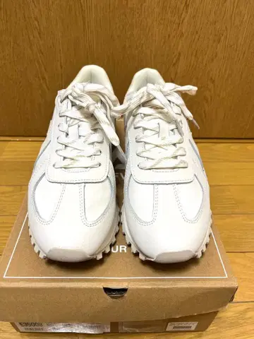 ASFVLT 화이트 스니커즈 GATE 39