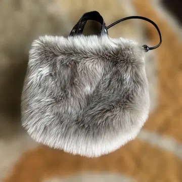 루미나리코 그레이 퍼 숄더백