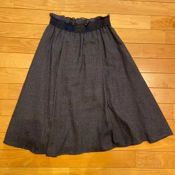 달리아 스커트 정가 3만 엔