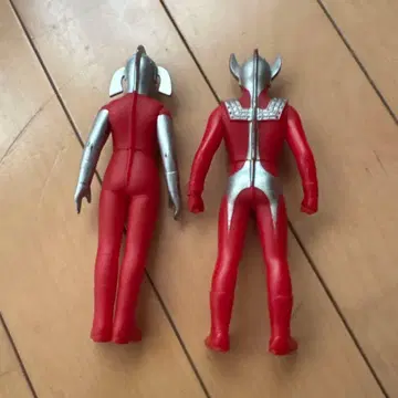 울트라맨 피규어 2체 세트