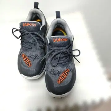 KEEN WK400 그레이 스니커즈