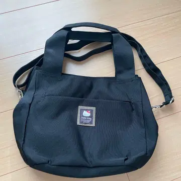 헬로키티 탈부착 가능 숄더백