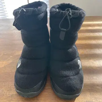 THE NORTH FACE 블랙 부츠