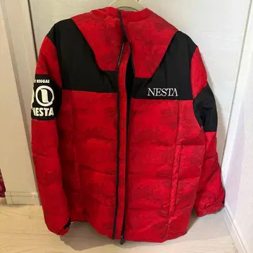 NESTA 카모 패턴 다운 자켓 레드 블랙