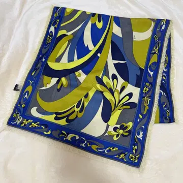 에밀리오 푸치 스카프 파란색 계열