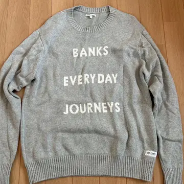뱅크스 저널 크루넥 코튼 스웨터