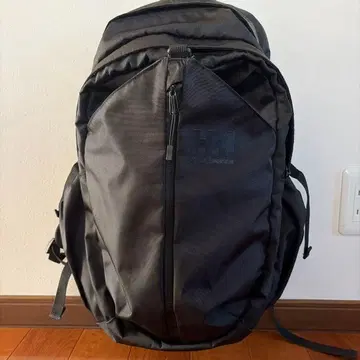 헬리한센 백팩 블랙 30L
