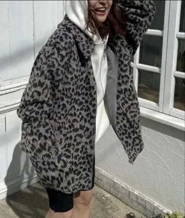 지나시스 샤기 ZIP 미들 코트 레오파드 애니멀 울