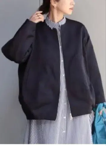 VERMEIL par iena 헤비 새틴 벌룬 블루종