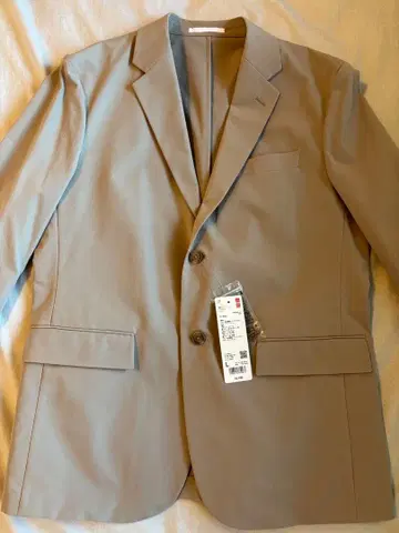 유니클로 감동 자켓 라이트 L 택 포함