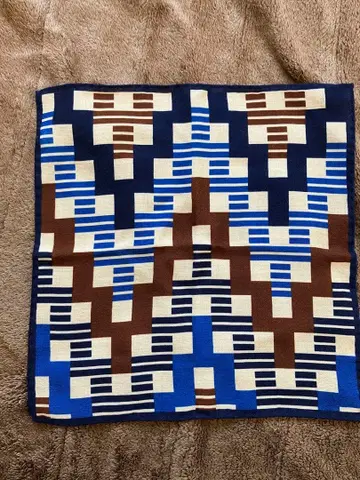 미사용 애로우즈 이탈리아 울 포켓 치프 기하학 네이비 브라운