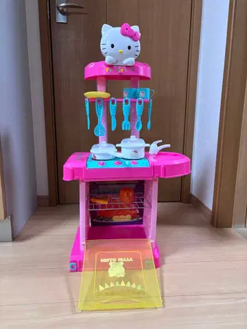 헬로키티 아손데시마에루 컴팩트 주방