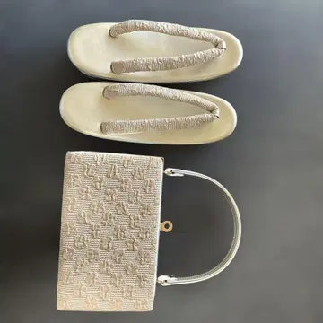 골드 일본 의류용 샌들 핸드백 세트