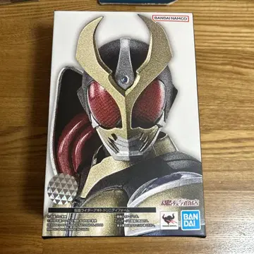 SHFiguarts 진골조제법 가면라이더 아기토 트리니티 폼