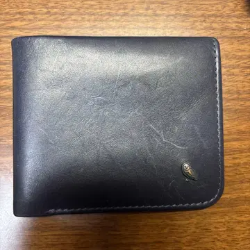 bellroy 네이비 이단 접이식 지갑