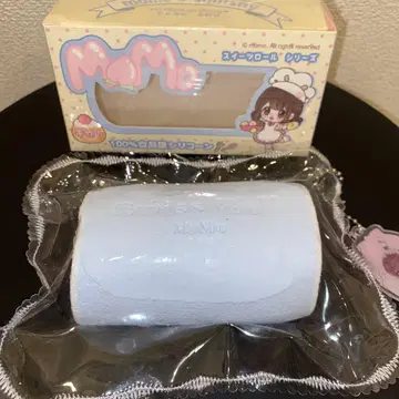 모모 스퀴즈 스위스롤 롤케이크 스트로베리 (스카이블루)