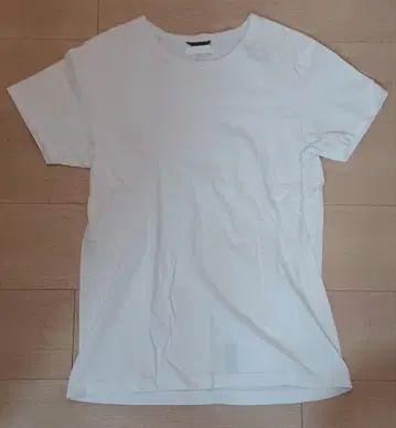 junhashimoto 화이트 T셔츠