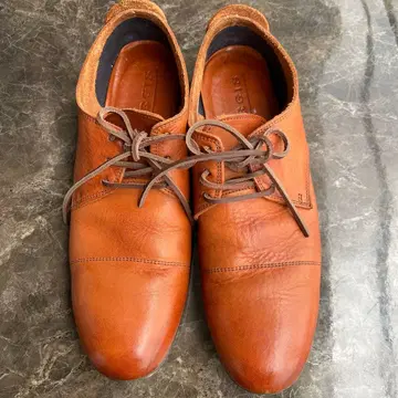 ARGIS 가죽 신발 사이즈 40 브라운