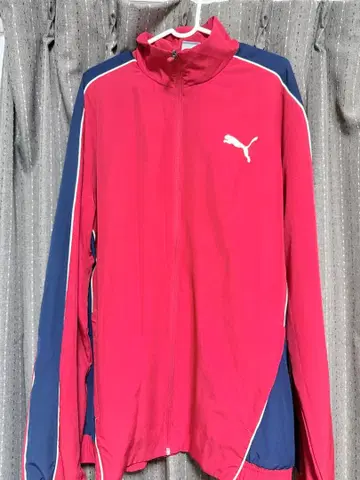 PUMA 레드 네이비 저지 L 사이즈