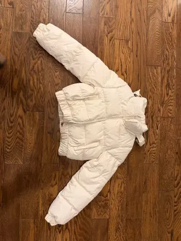 화이트 다운 자켓 150