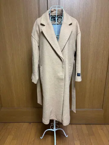 베이지 롱 코트 허리 벨트 포함