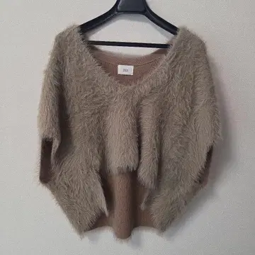 siro 샤기 V넥 베스트