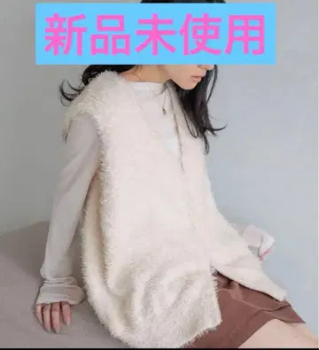 미사용 새상품 완판템 LOWRYS FARM 샤기 ZIP 베스트 아이보리