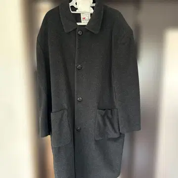 다크 그레이 체스터 코트 버튼 포함