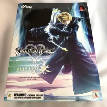 킹덤하츠 록서스 피규어