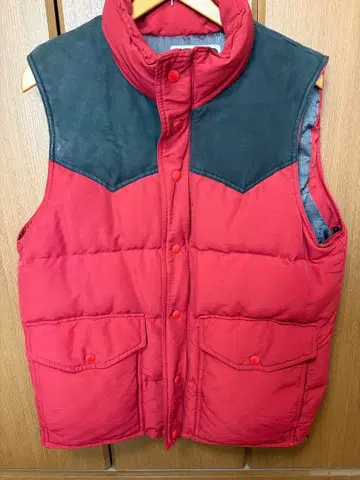 SWG 다운 베스트 레드/블랙