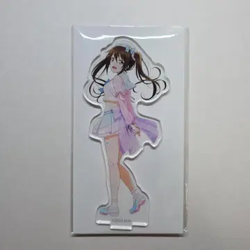 아크릴 피규어 사쿠라자카 시즈쿠