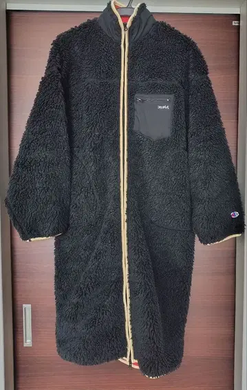 X-girl Champion 콜라보 플리스 롱 코트 블랙