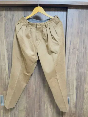 샤리프 와이드 테이퍼드 슬랙스 shareef