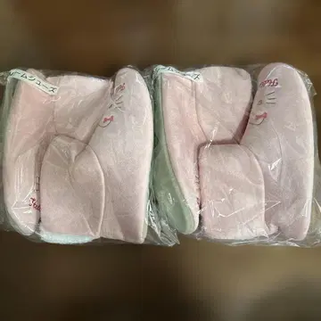 산리오 키티 룸슈즈 2개