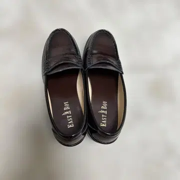 이스트 보이 EASTBOY 브라운 로퍼 23.0cm 힐 4.5cm