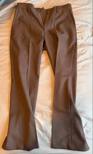 브라운 슬랙스 스트레이트