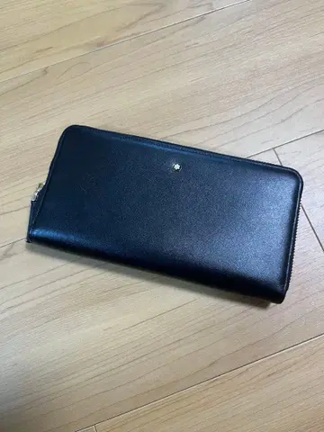Montblanc 블랙 가죽 장지갑 미사용품