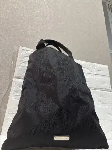 에트로 페이즐리 무늬 블랙 토트백 (바닥 없음)