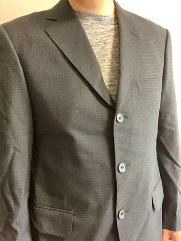 Just Size Suit 다크 그레이 체크 무늬 테일러드 자켓