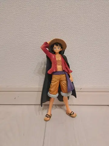 원피스 루피 피규어