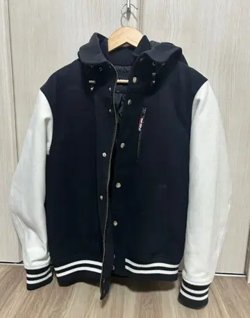 빔즈 BEAMS 바시티 자켓 자켓 네이비/화이트