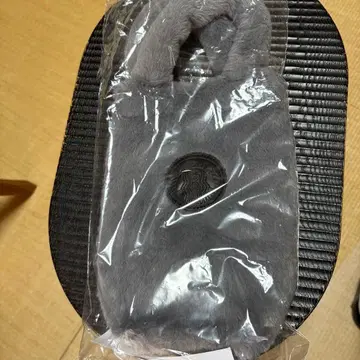 스타벅스 2025 보틀 숄더백 퍼 그레이