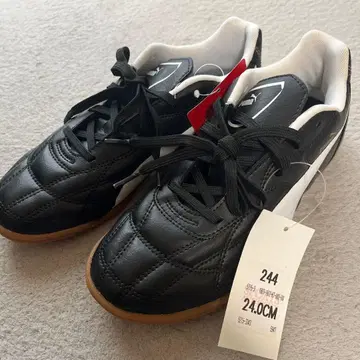 Puma 풋살화 24.0CM