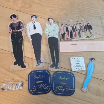 StrayKids 아크릴 스탠드 세트 리노 방찬